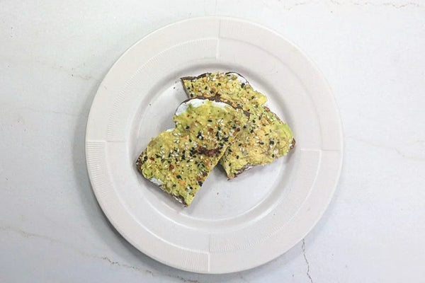 Viral Sweet & Savory Avocado Toast (Trader Joe’s Everything Bagel Seasoning Recipe)